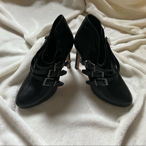 Black High heel ankle boot shoes - Picture 1 of 6